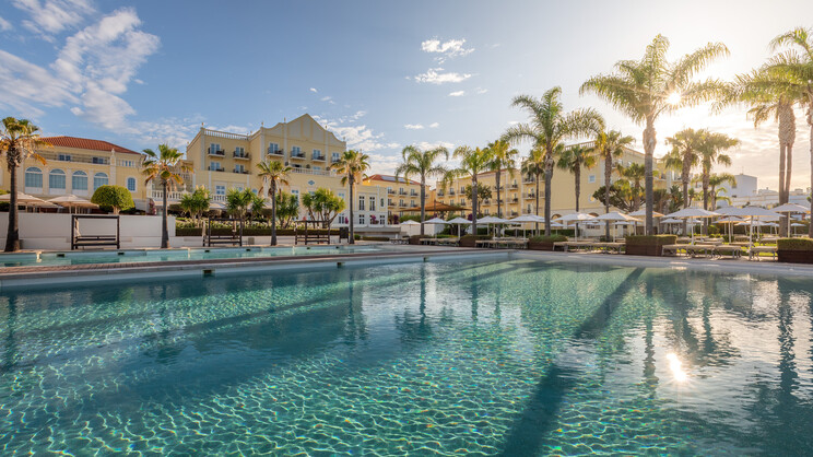 Domes Lake Residences